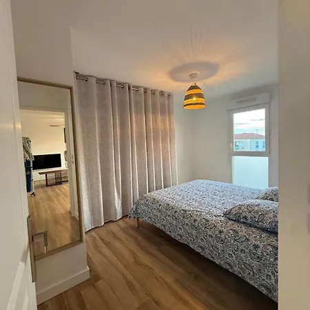 Vue&terrasse Lumineux Apartamento *