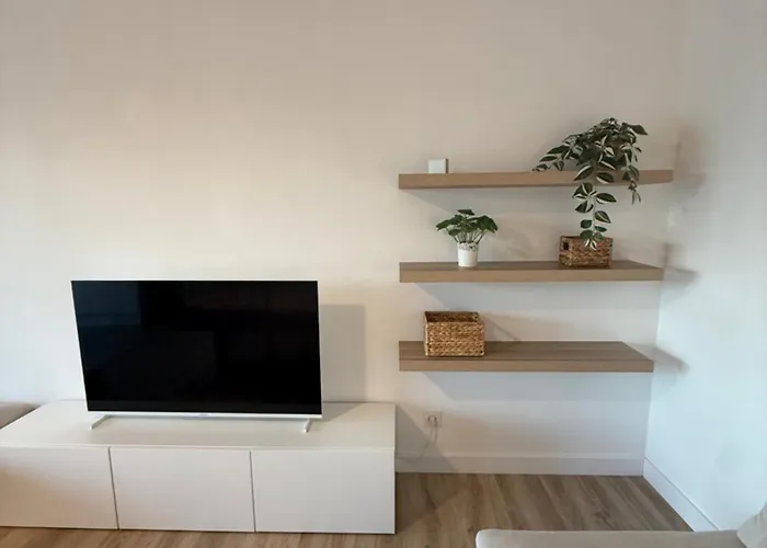 Lumineux Avec Terrasse Et Vue - Appartement Fréjus