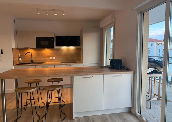 Appartement Lumineux Avec Terrasse Et Vue -