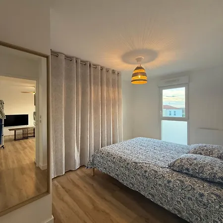 Lumineux Avec Terrasse Et Vue - Appartement *