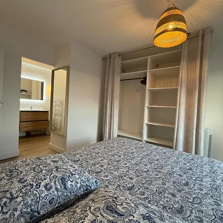 Appartement Lumineux Avec Terrasse Et Vue -