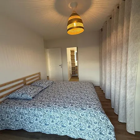 Lumineux Avec Terrasse Et Vue - Appartement *